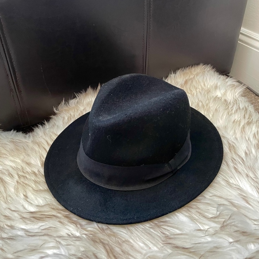 H&M black 100% wool fedora hat